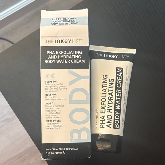 The Inkey List Black and White PHA Exfoliating and Hydrating Body Water Cream - Picture 5 of 6